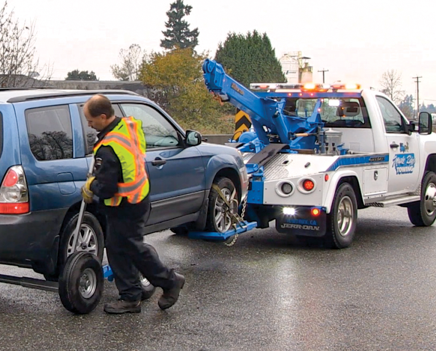 Tower Safety and Dolly Operation Tow Canada Magazine